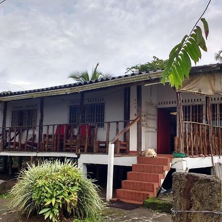 Los Cocos Hostal Bazan Eksteriør bilde