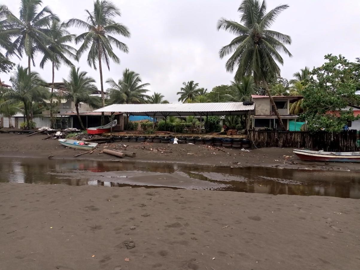 Los Cocos Hostal Bazan Eksteriør bilde
