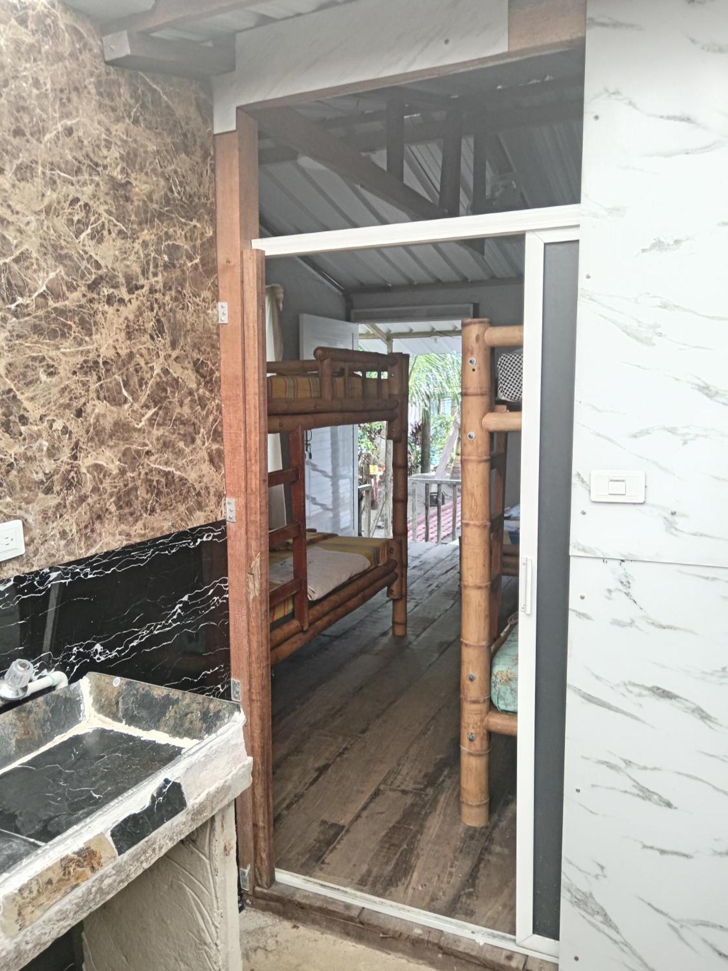 Los Cocos Hostal Bazan Eksteriør bilde